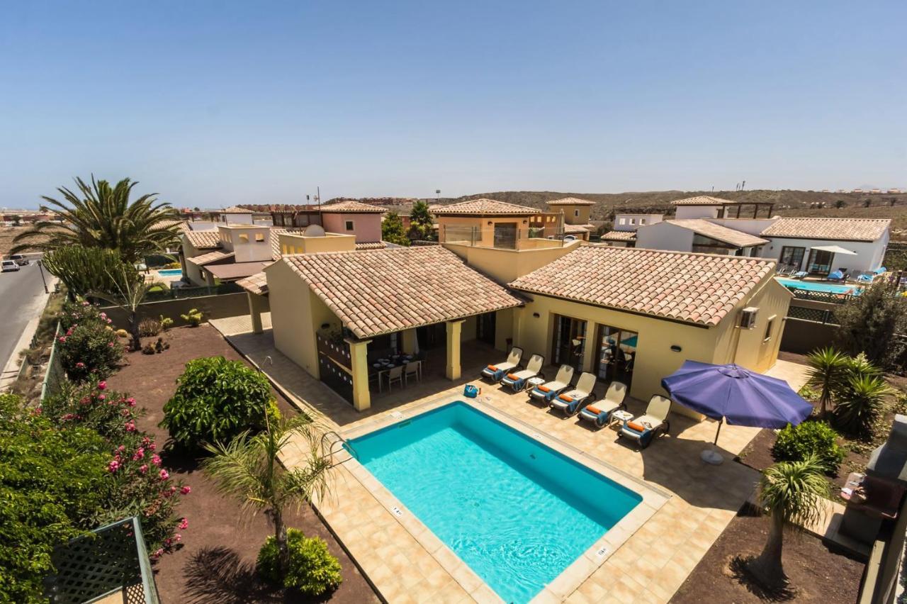 Villa Ducales By Villa Plus Corralejo Exterior photo